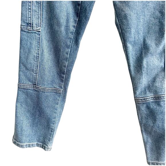 KanCan Women’s Cargo Jeans Size 26 Medium Wash Stretch Back Flap Pockets - Picture 5 of 11